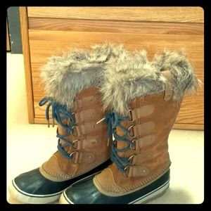 Sorel Joan of Arctic, winter boots
